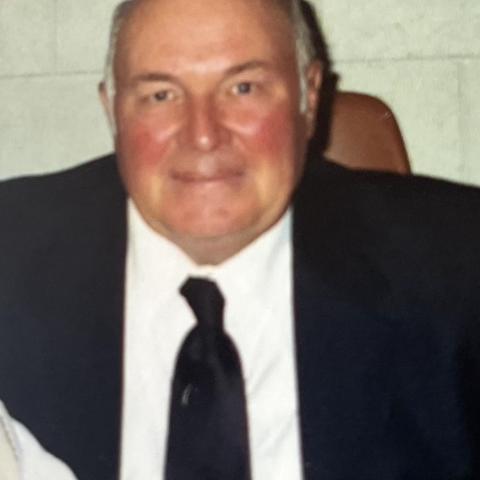Douglas Hodgins